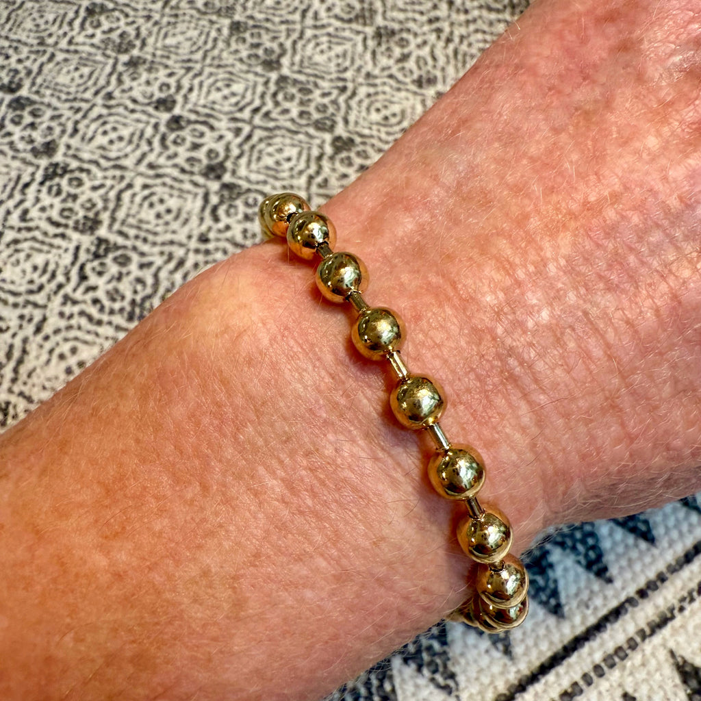 #BR131 - Large Ball & Chain Gold Bracelet