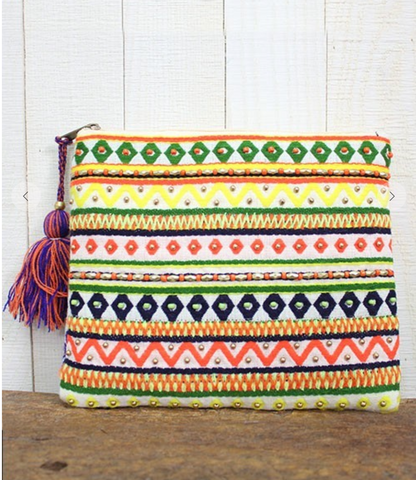 BG509 - Large Tote w/ Pom Pom