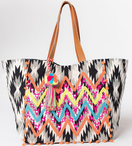 BG509 - Large Tote w/ Pom Pom