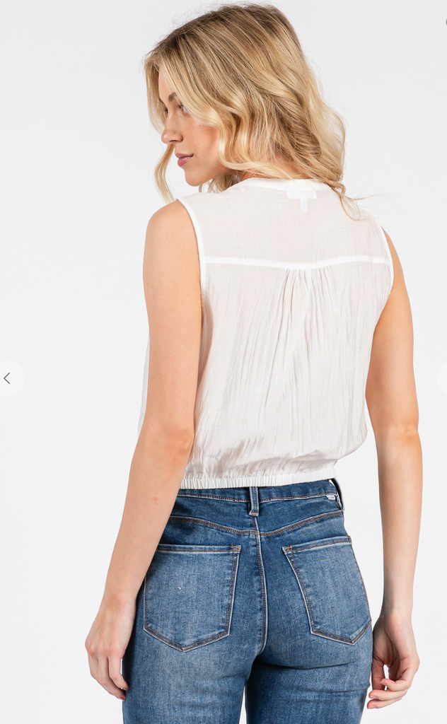 Sleeveless Blouse - D2802