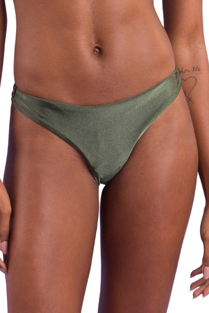 Essential Bottoms - B112