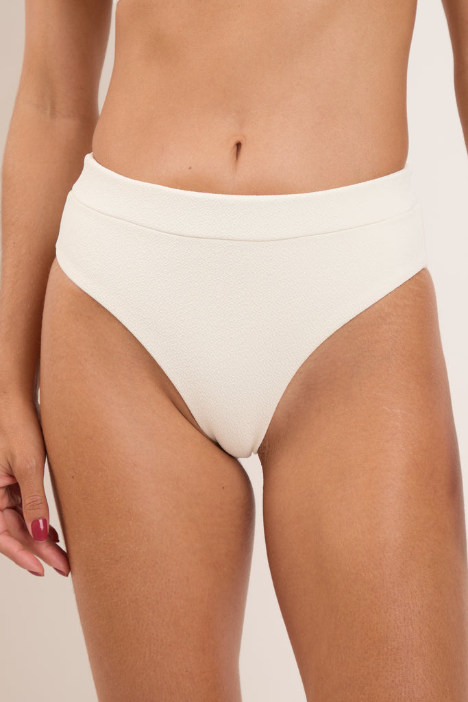 High Waist Cheeky Bottoms - B147