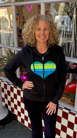 Heart Hoodie - Cropped Sweatshirt